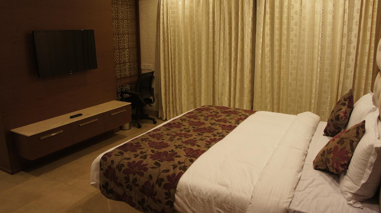 Hotel Ashish International Bhilai Kamer foto